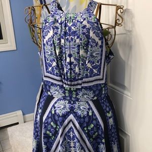 NWT! Gorgeous halter maxi dress